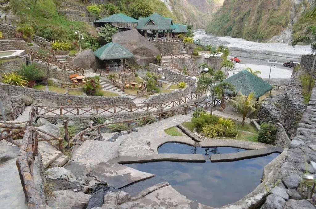 Swiss Chalet Angeles 3*,  Philippines