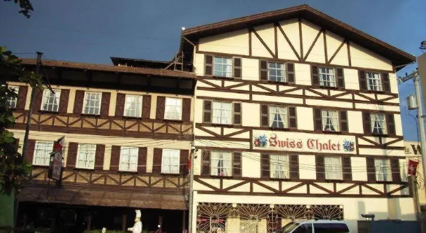 Hotel Swiss Chalet Angeles